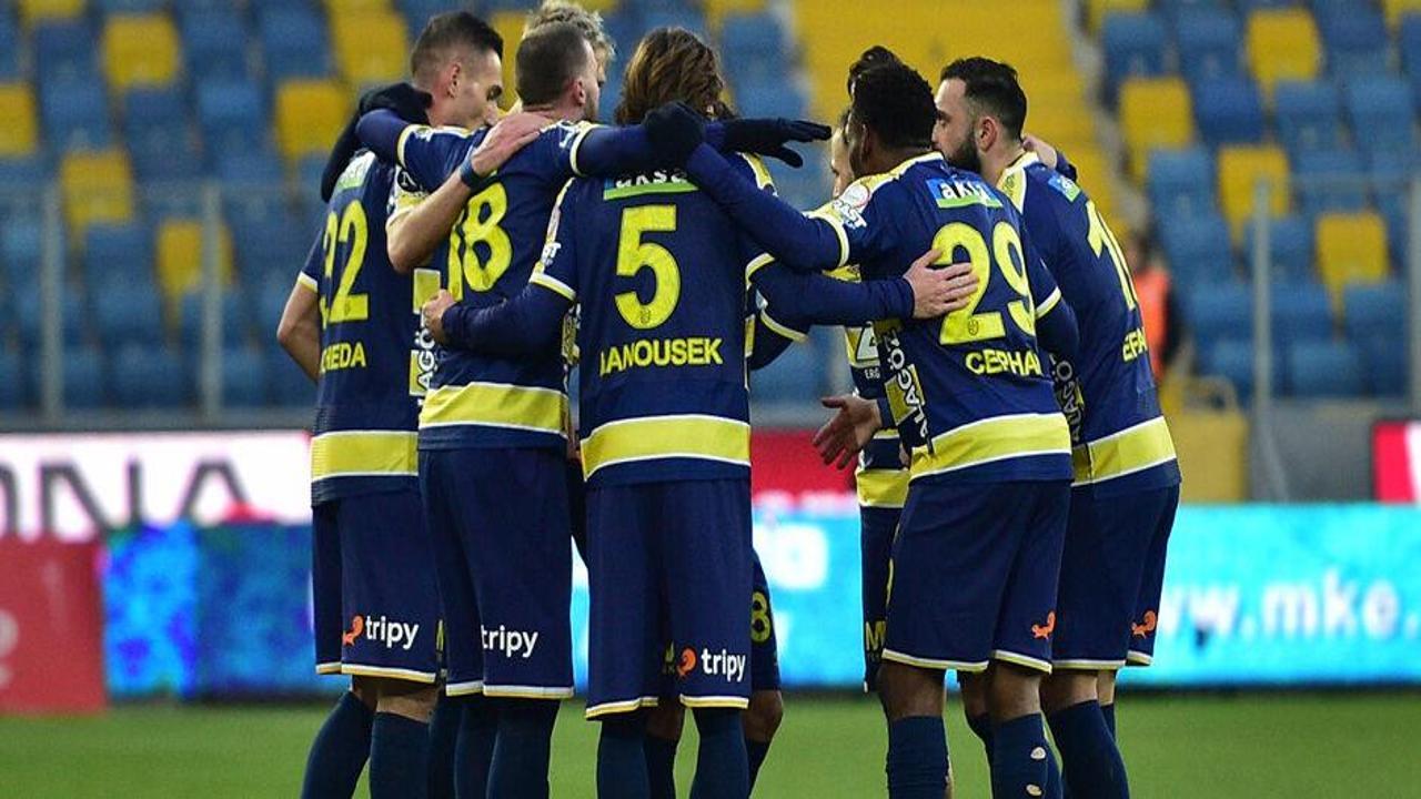 Ankaragücü evinde gaza bastı! Son sözü Macheda söyledi