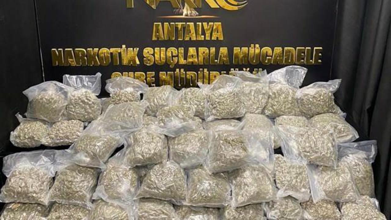 Antalya'da 44 kilo esrar maddesi ele geçirildi