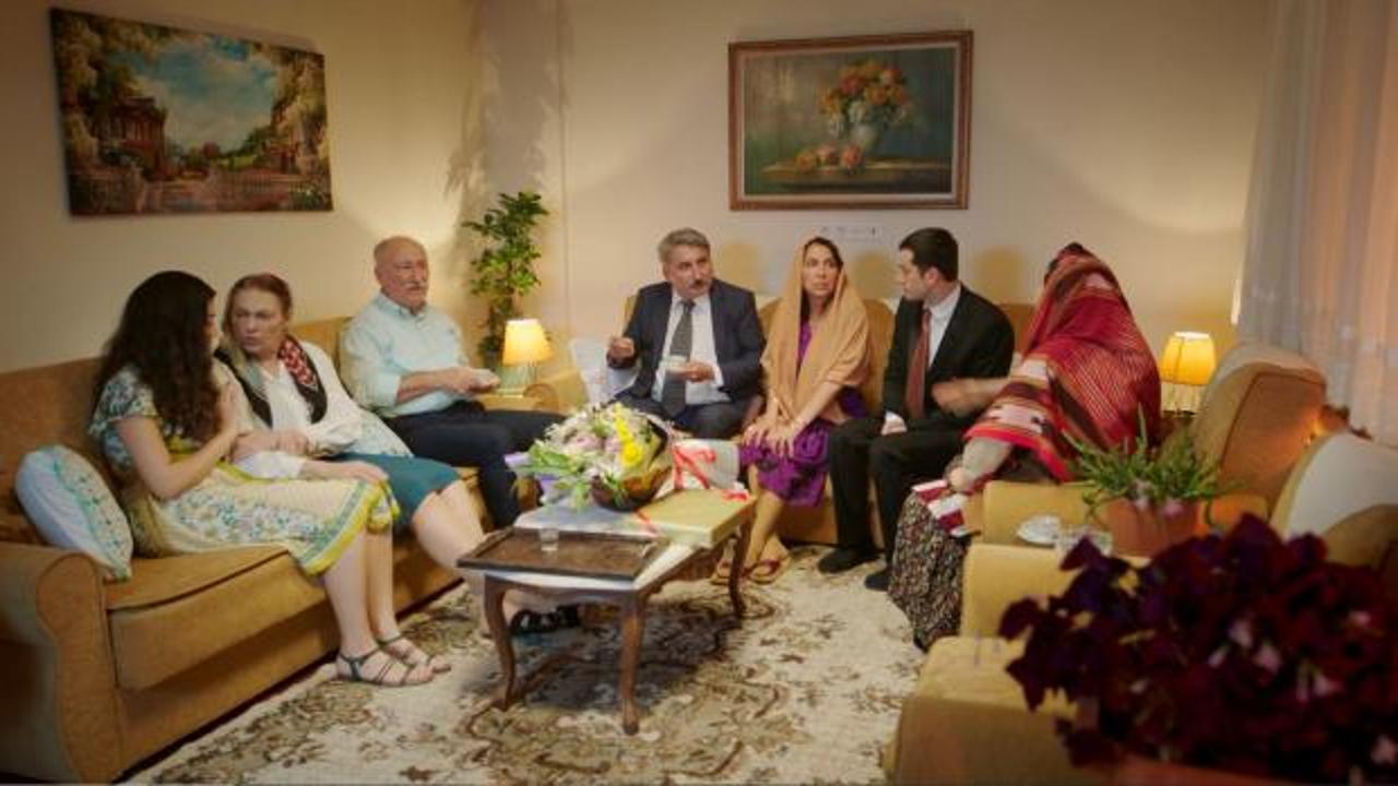 Ara tatile özel komedi filmi! Vatikan'ın Şifresi: Bir Temel Macerası kahkahaya boğdu