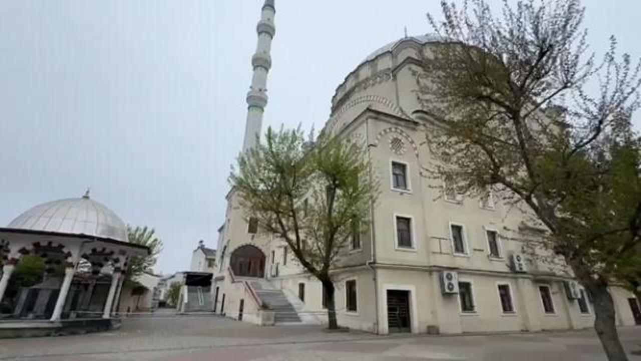 Arnavutköy’de depremde hasar alan cami mühürlendi