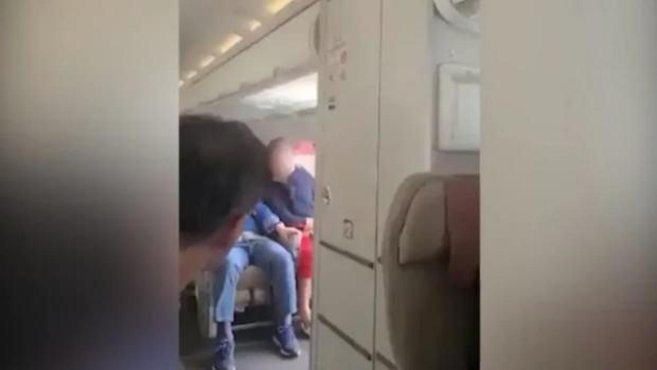 Asiana Airlines, acil çıkış kapısı bilet satışını durdurdu