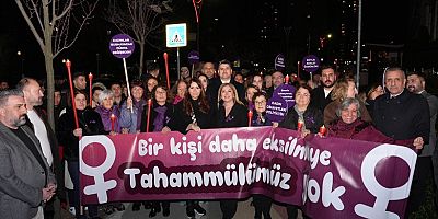  Ataşehir’de 8 Mart Dünya Emekçi Kadınlar Günü’nde Kadın Mücadelesine Destek