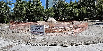 ATAŞEHİR'DE HEM PARK SAYISI ARTIYOR HEM DE MEVCUT PARKLAR YENİLENİYOR
