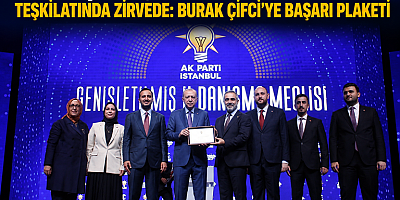 Ataşehir Teşkilatına Cumhurbaşkanı Erdoğan’dan Başarı Plaketi