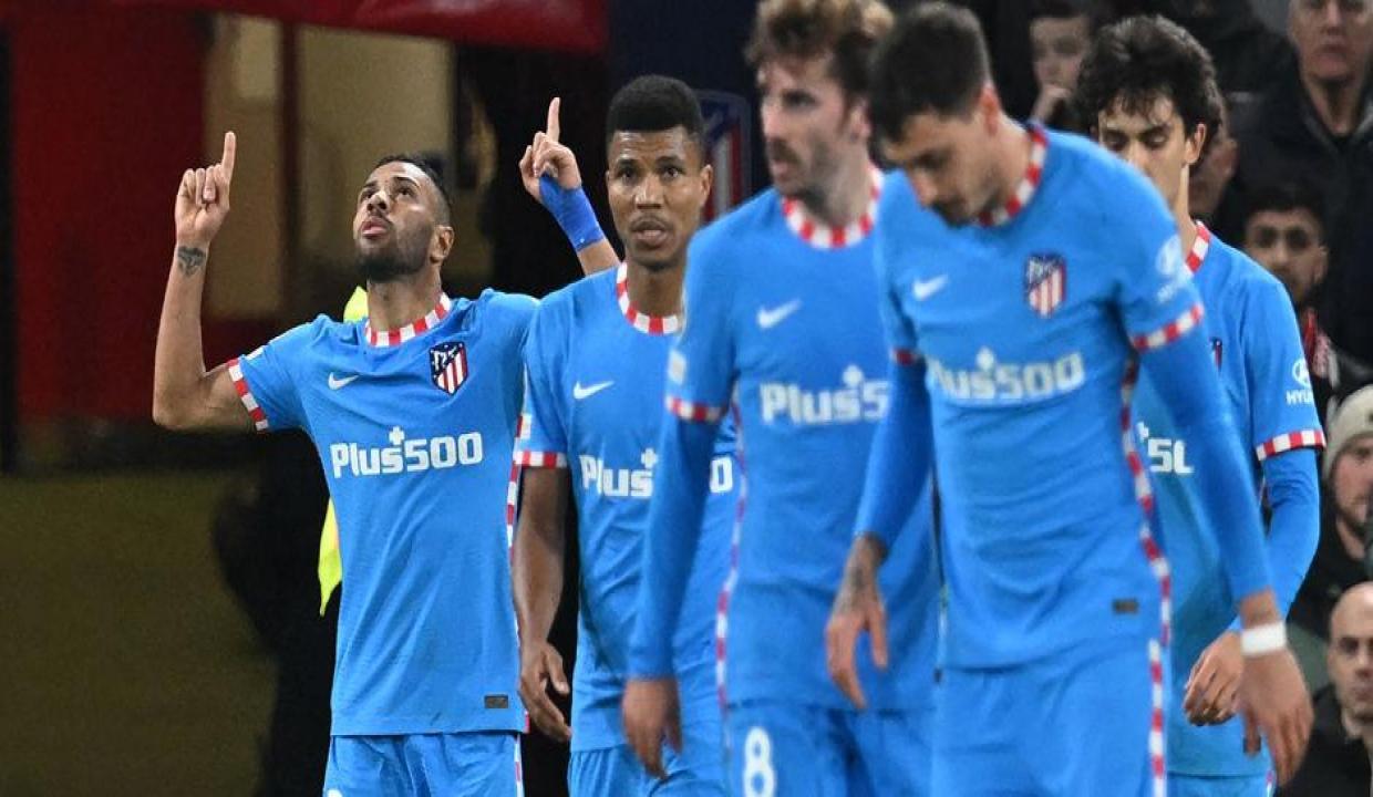 Atletico Madrid, İngiltere'de tur atladı!