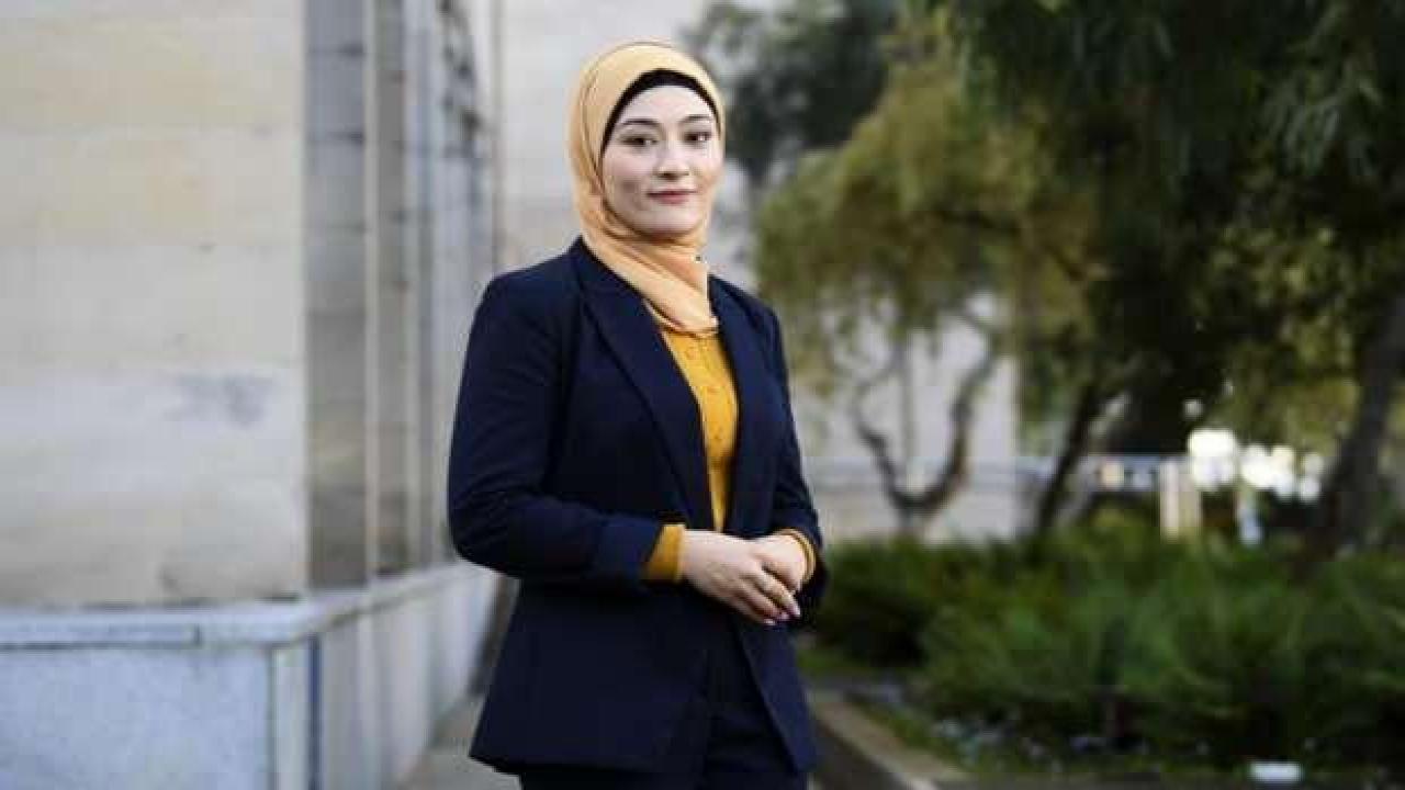 Avustralya'da ilk kez başörtülü bir kadın Senatoya girdi