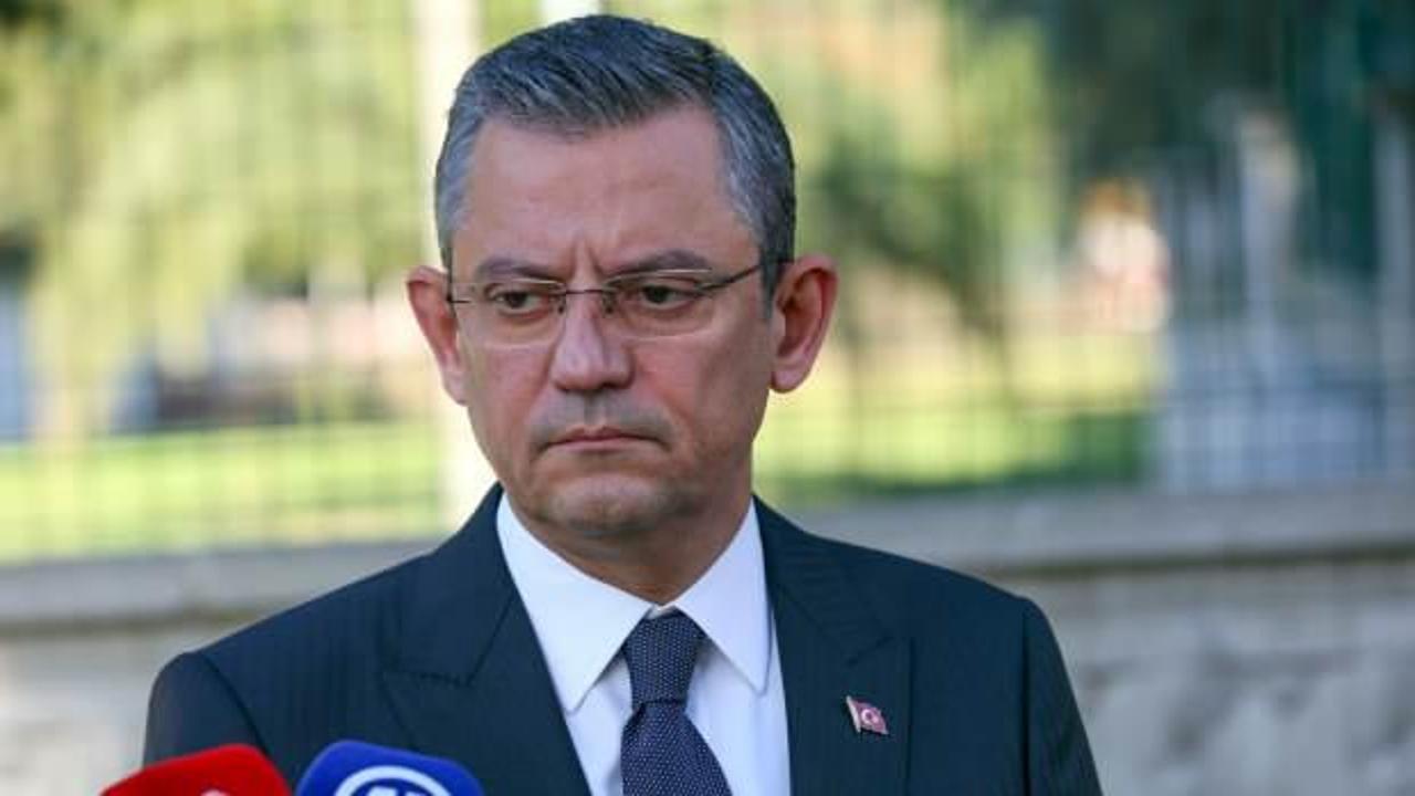 Aynı tas aynı hamam! CHP'de Özgür Özel'le hiçbir şey değişmedi