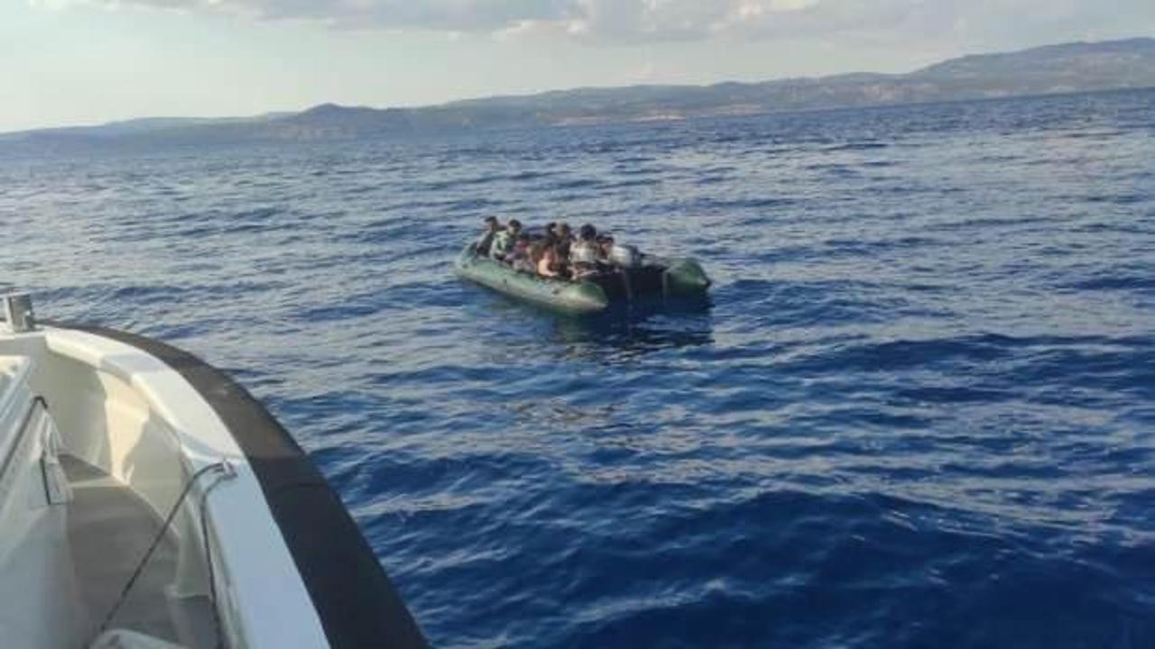 Ayvacık açıklarında 33 kaçak göçmen yakalandı, 15 kaçak göçmen kurtarıldı
