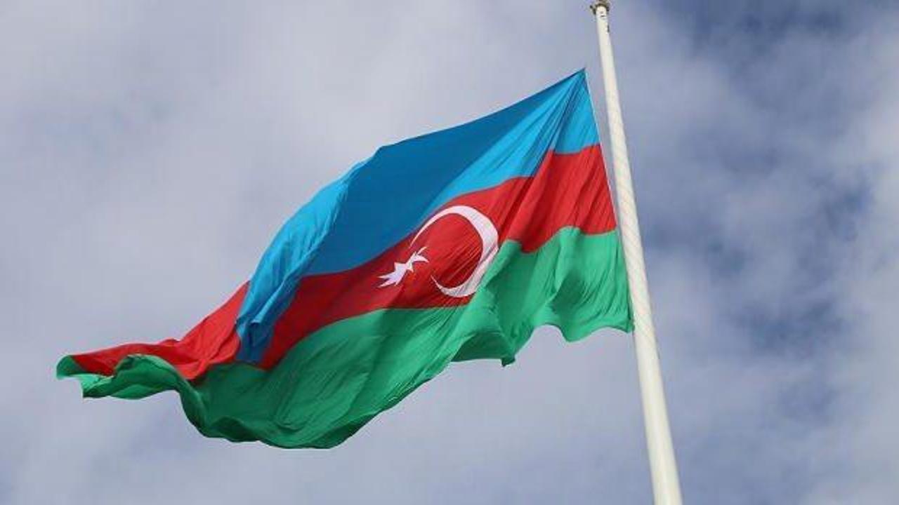 Azerbaycan, Arjantin'e nota verdi
