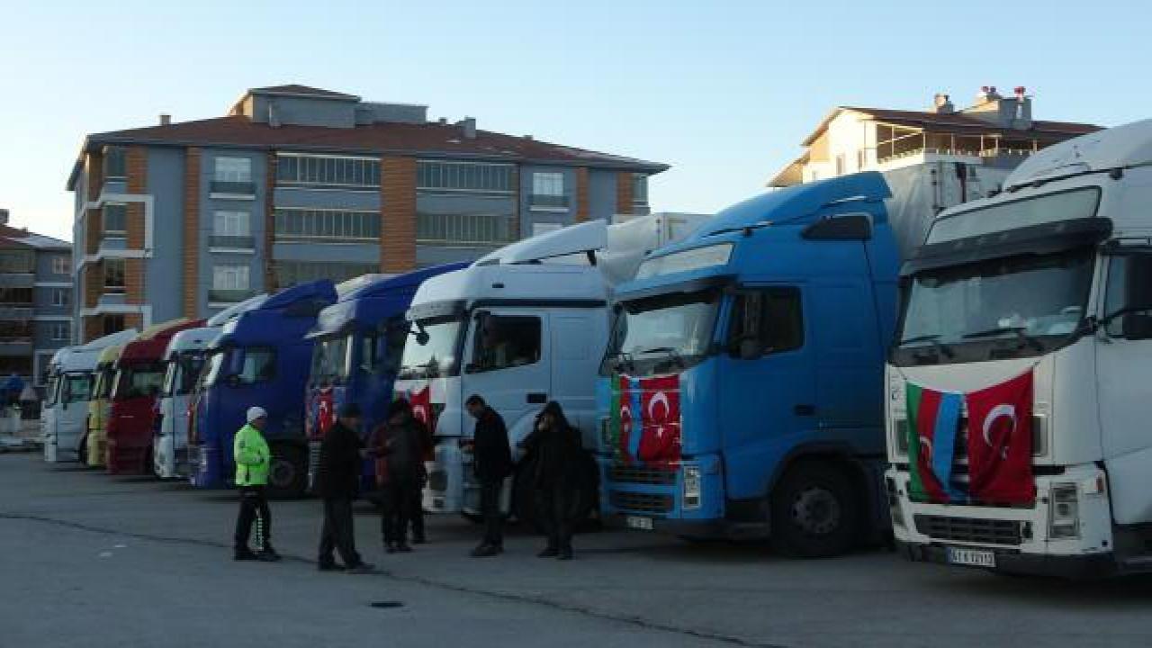 Azerbaycan'a ait yardım tırı Çorum'da ücretsiz tamir edildi