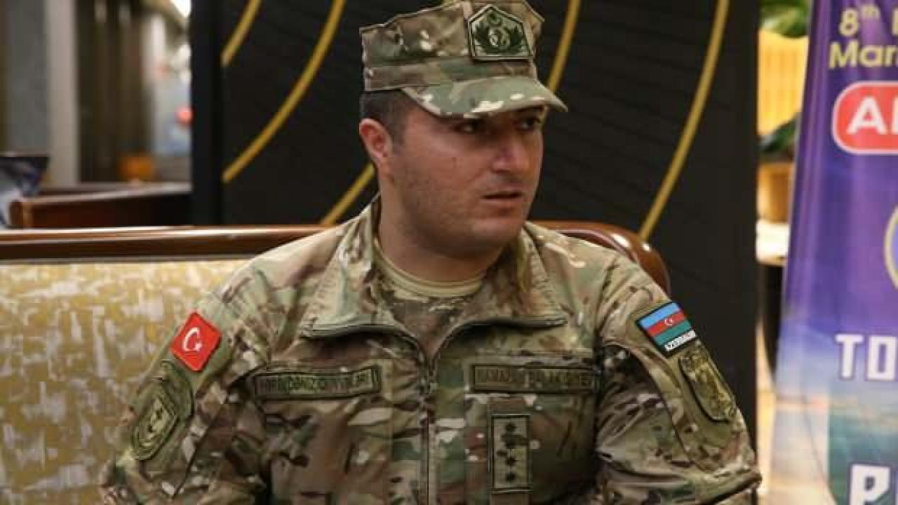 Azerbaycanlı askerlerden 