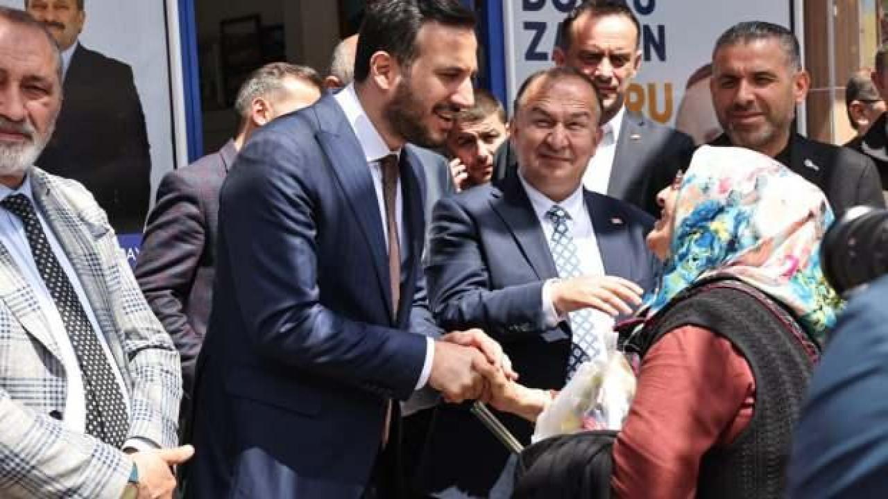 Bağcılar Belediye Başkanı Abdullah Özdemir, memleketi Kastamonu’ya çıkarma yaptı