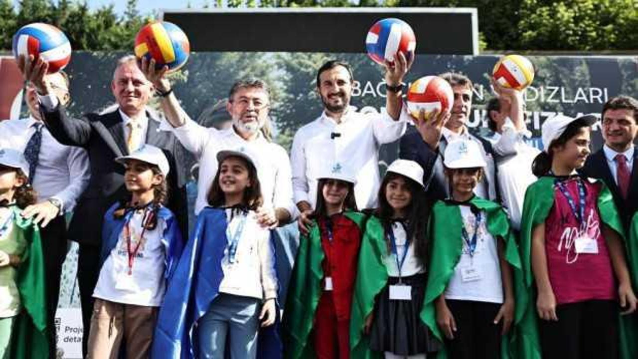 Bağcılar'da 2 bin 446 çocuk ödüllendirildi