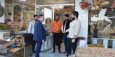 BAĞLAR BELEDİYE BAŞKANI HÜSEYİN BEYOĞLU, ESNAFLARIN TALEPLERİNİ DİNLEDİ