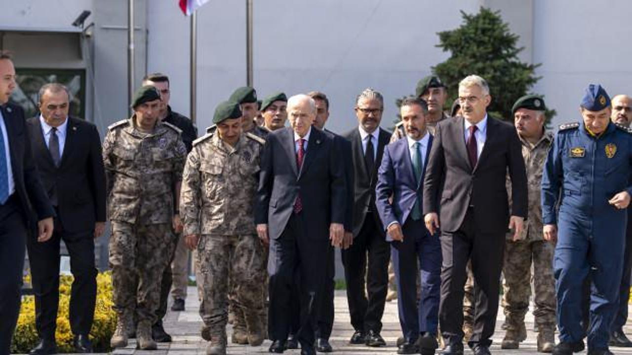 Bahçeli’den Polis Özel Harekat Başkanlığına ziyaret