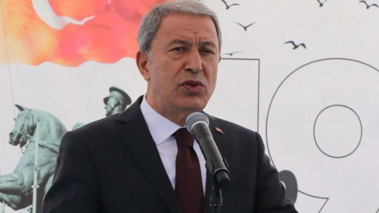 Bakan Akar: Fitne, fesat sokmaya çalışanlara inanmayın