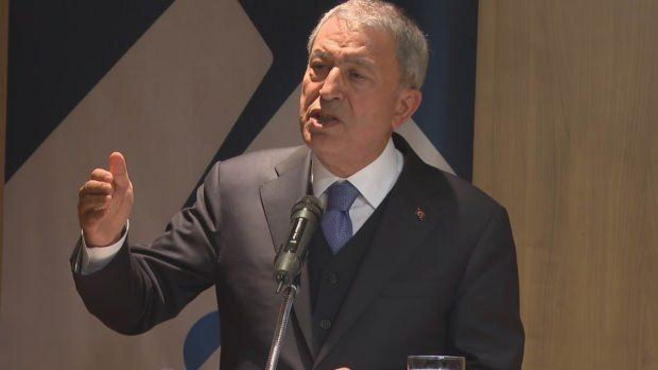 Bakan Akar'dan muhalefete 'terör' tepkisi: O siyasiler kiminle ittifak yapıyor?