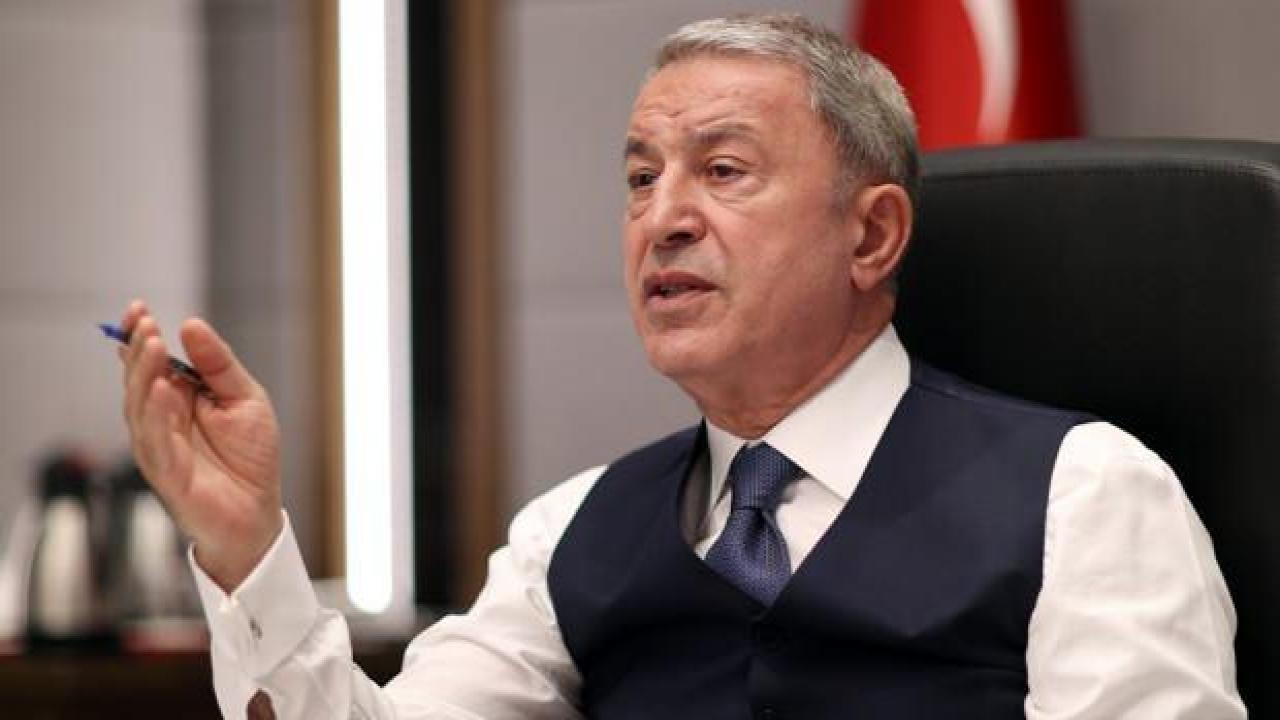 Bakan Akar'dan 'sınırlarımız kevgir gibi' sözlerine tepki! 'Artık cin şişeden çıktı'