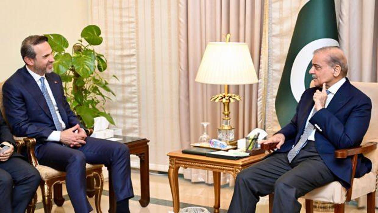 Bakan Bayraktar, Pakistan Başbakanı Şerif ile görüştü