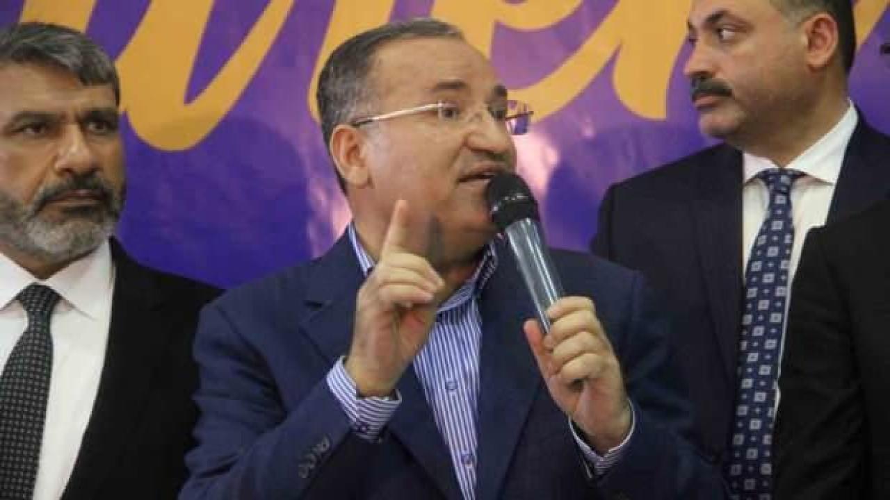 Bakan Bozdağ, sözde Ermeni soykırımını dile getirenleri kınadı