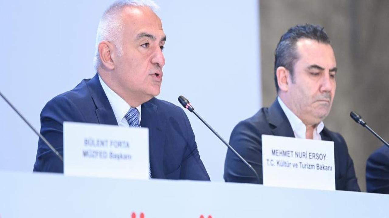 Bakan Ersoy'dan 40 yıllık telif sorununa çözüm!