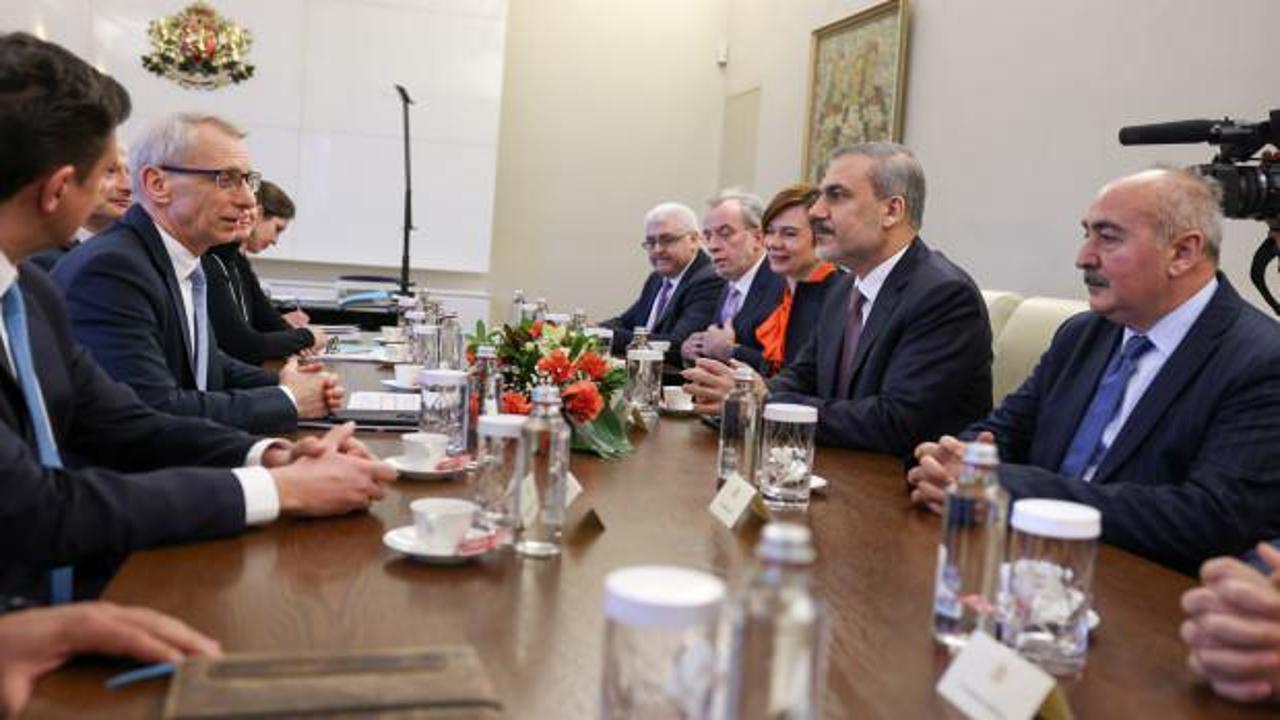 Bakan Fidan'dan Bulgaristan'da kritik temaslar