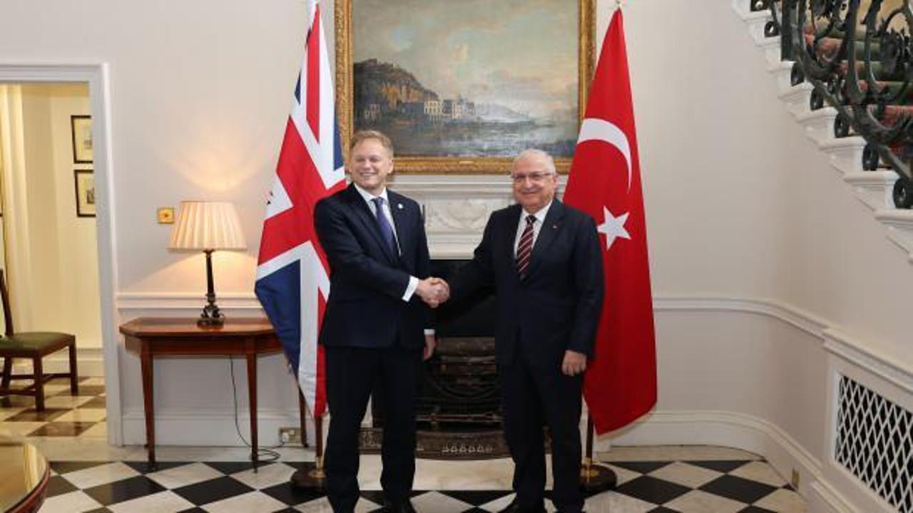 Bakan Güler, İngiliz mevkidaşıyla buluştu