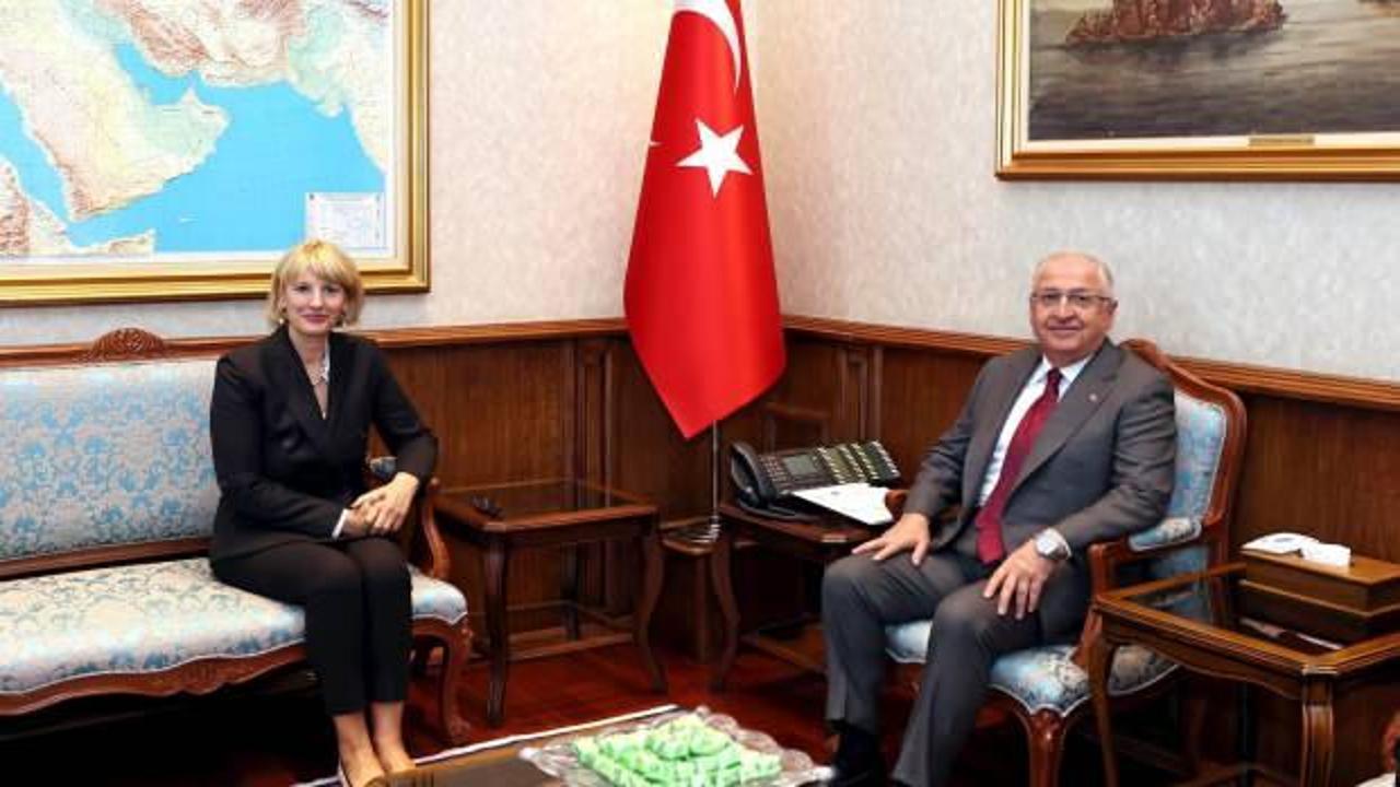 Bakan Güler, İngiltere Ankara Büyükelçisi Morris'i kabul etti