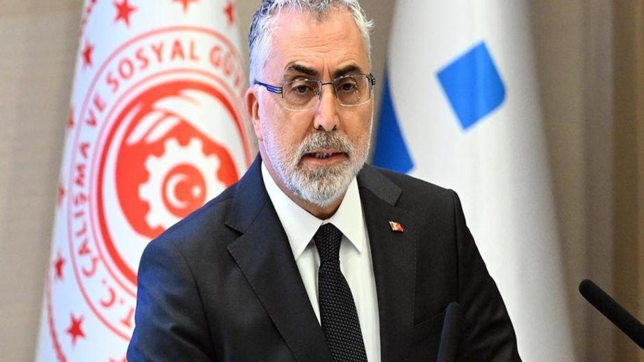 Bakan Işıkhan belediyelerin borcunu açıkladı