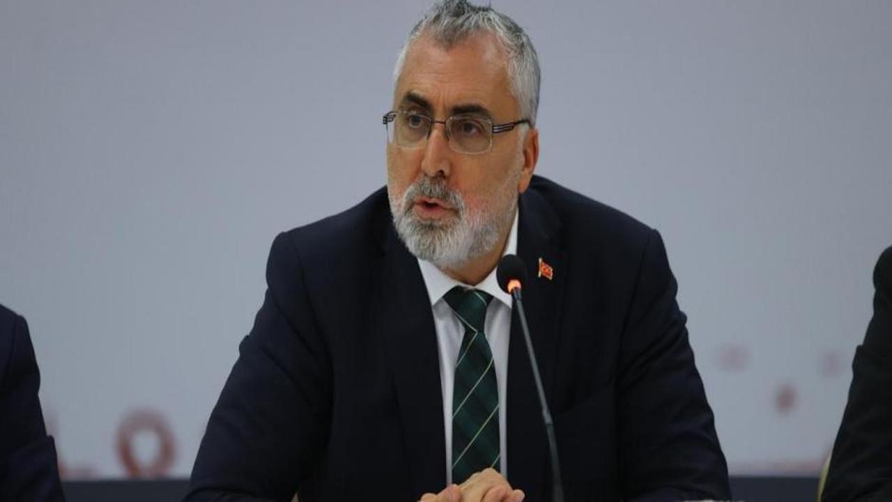 Bakan Işıkhan'dan çalışan annelere müjde: Ayda 11 bin 339 TL ödenecek