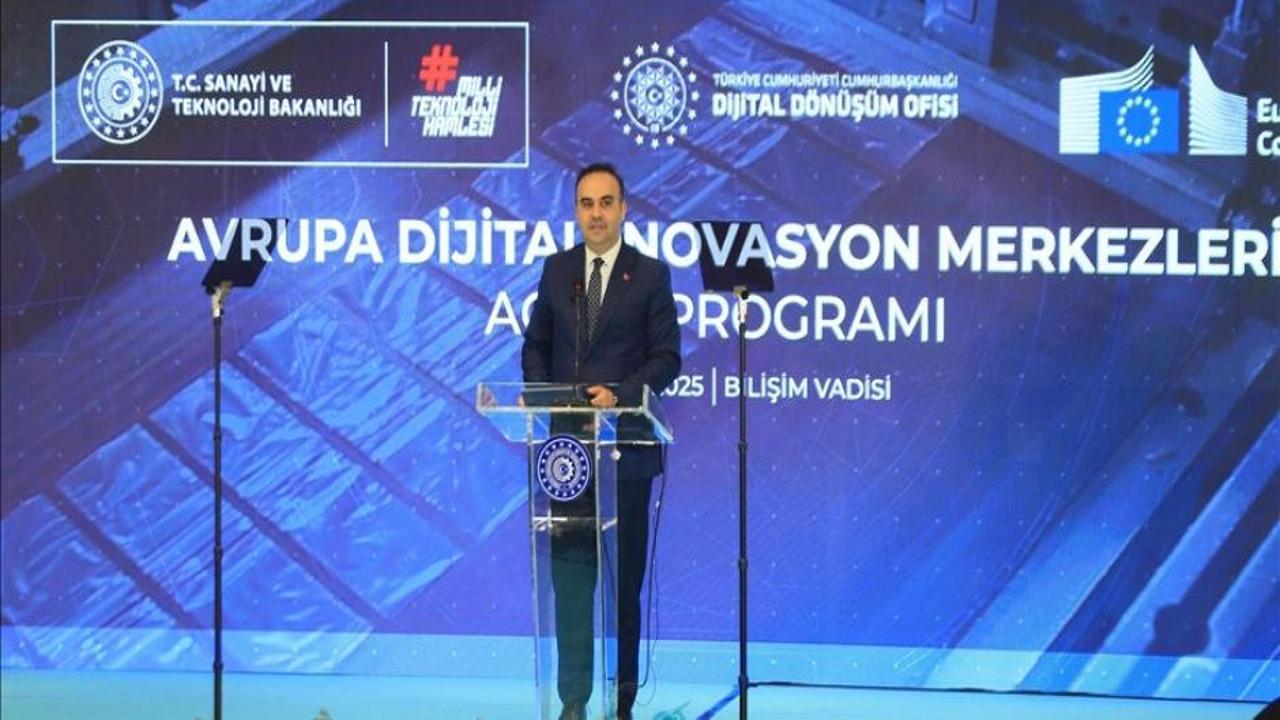 Bakan Kacır: Model fabrikaların sayısını 10'a çıkardık