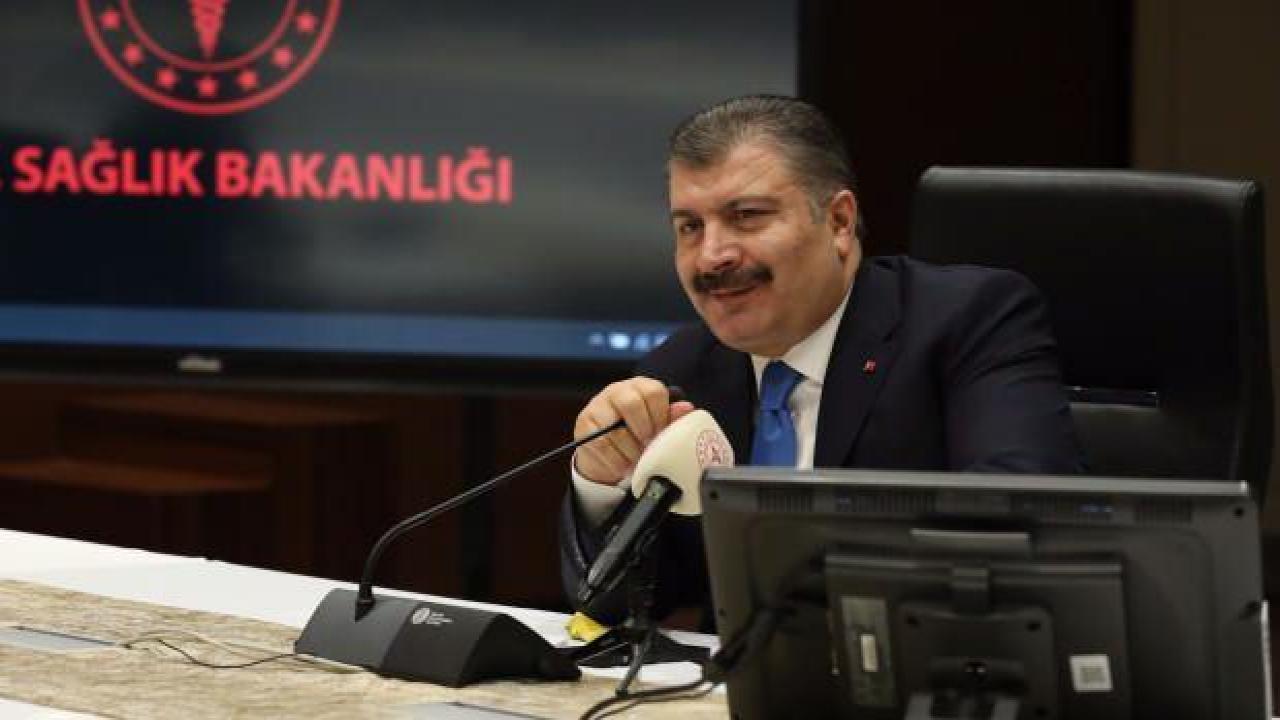 Bakan Koca: Okullarda maske zorunluluğu kalktı