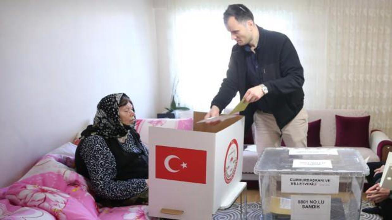 Bakan Koca'dan yatağa bağımlı seçmenlere hatırlatma: Son tarih 17 Ocak