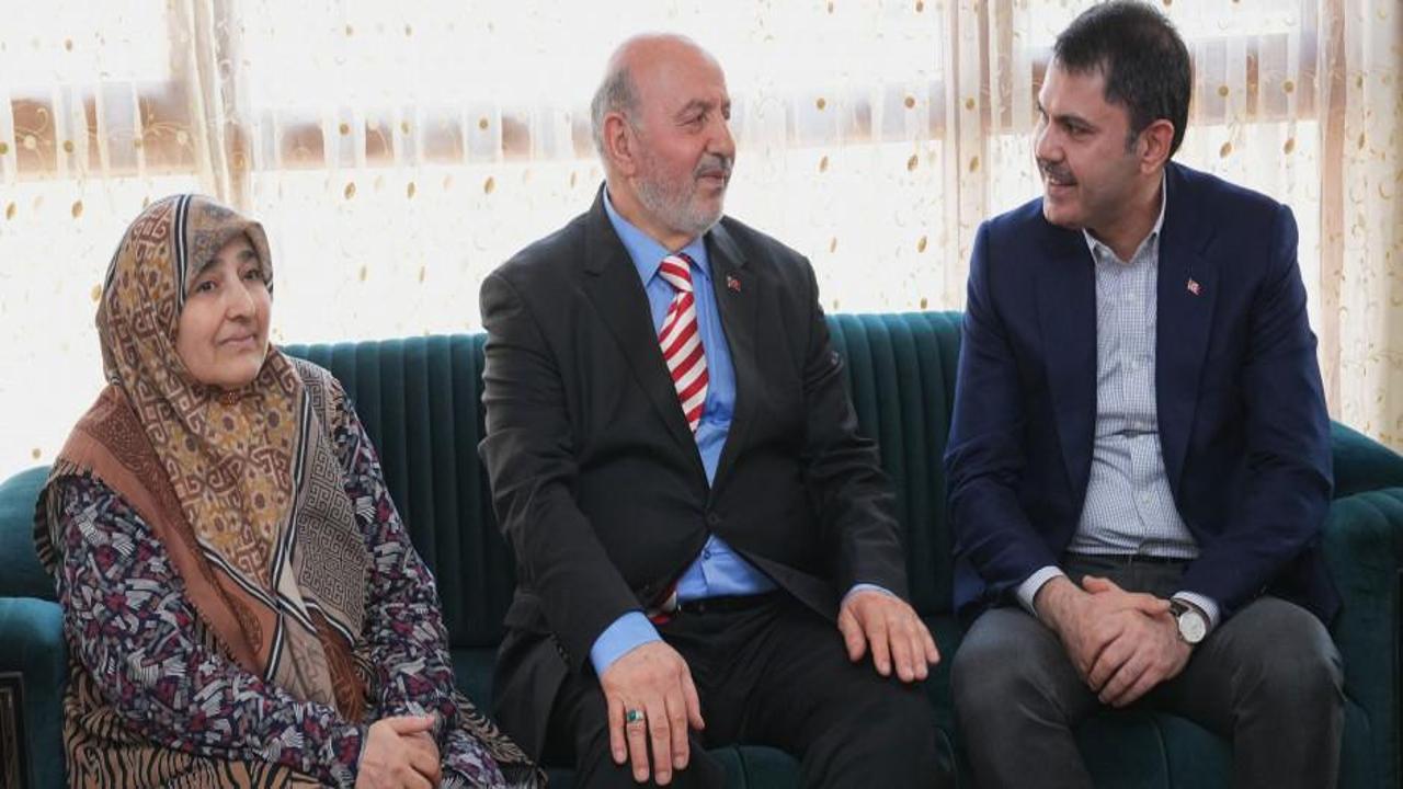 Bakan Kurum, Osmaniye'de depremzedelere konuk oldu