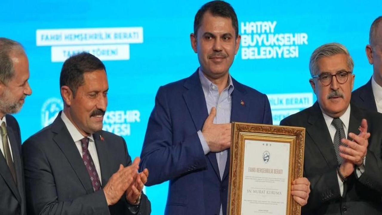 Bakan Kurum'a Hatay'dan hemşehrilik beratı