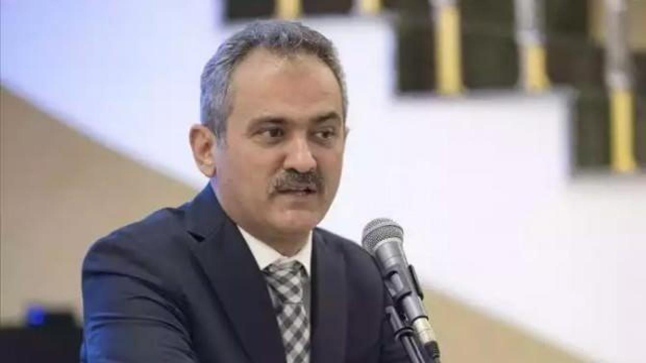 Bakan Özer depremzedeler için sağlanan yardımları açıkladı