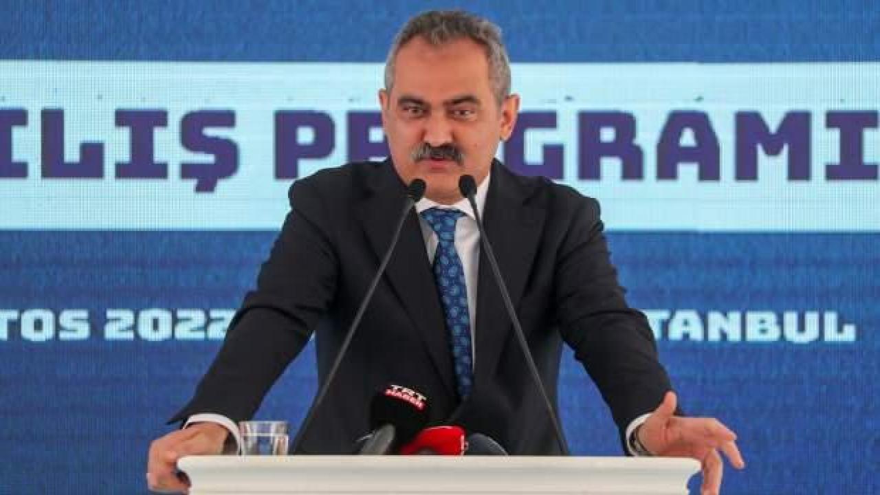 Bakan Özer, müfredata yeni eklenen dersi açıkladı