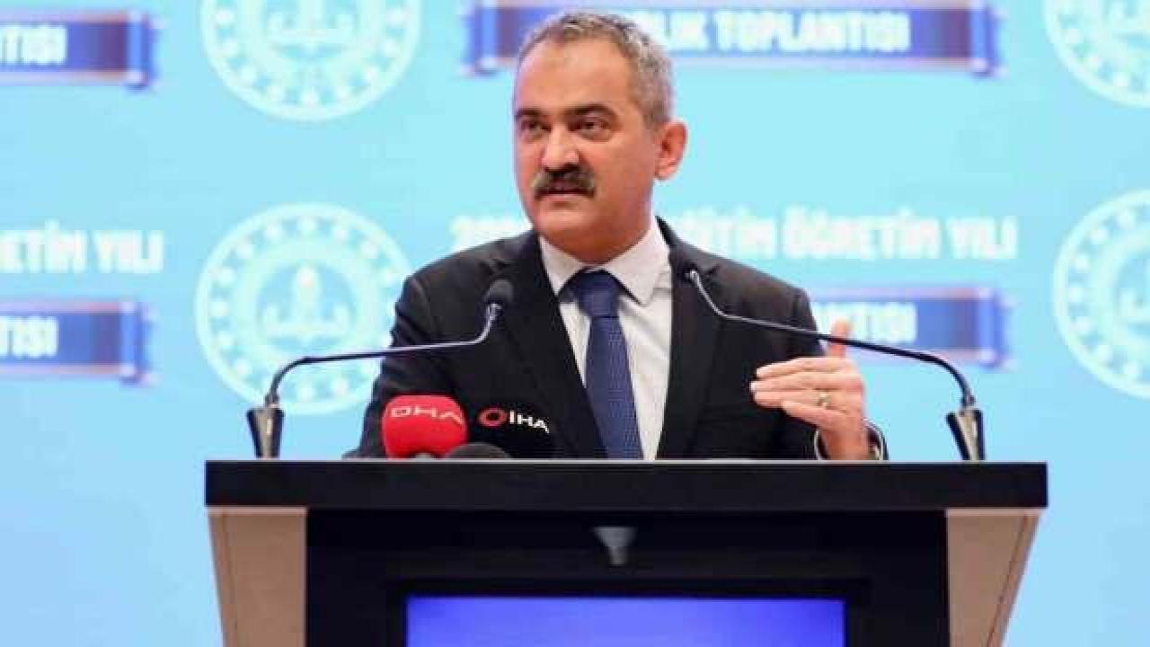Bakan Özer'den velilerin yüreğine su serpecek duyuru: Kayıt parası yok!