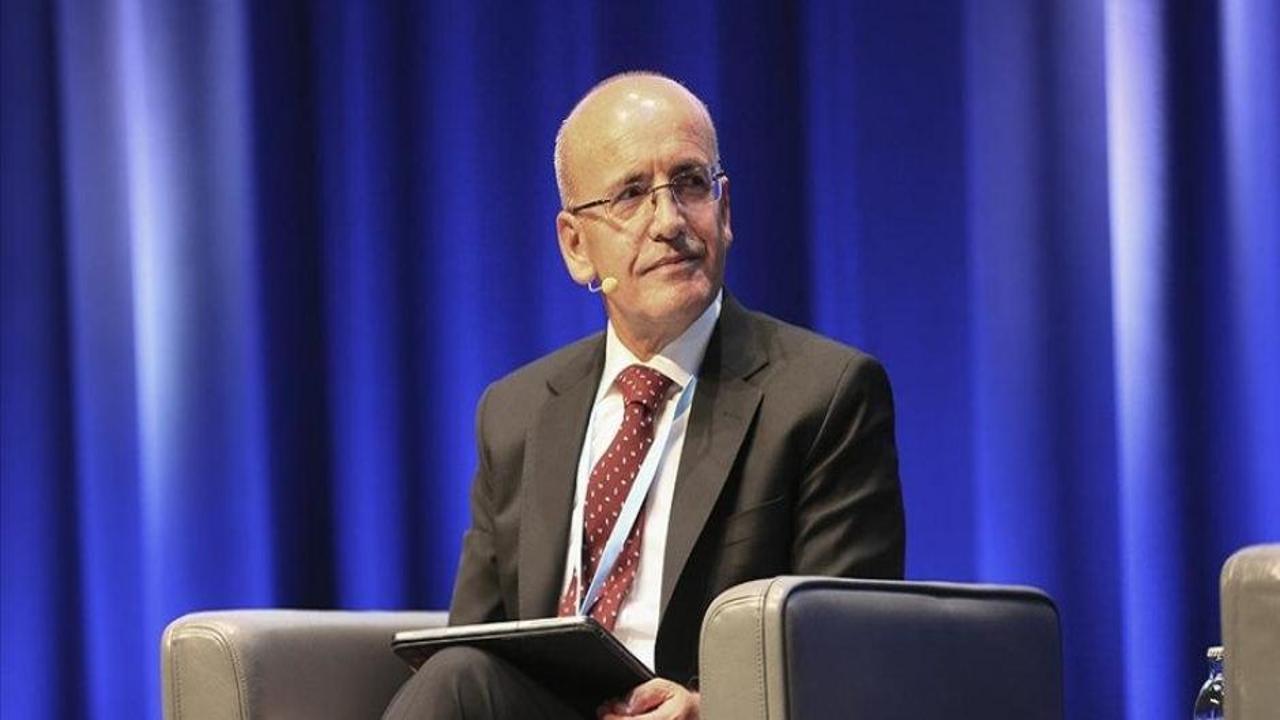 Bakan Şimşek, banka yöneticileriyle bir araya gelecek