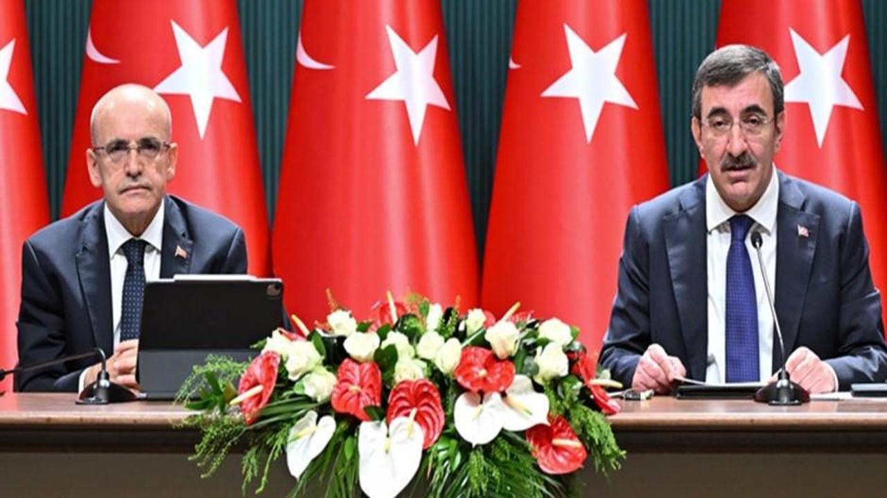 Bakan Şimşek ve Cevdet Yılmaz'dan enflasyon açıklaması