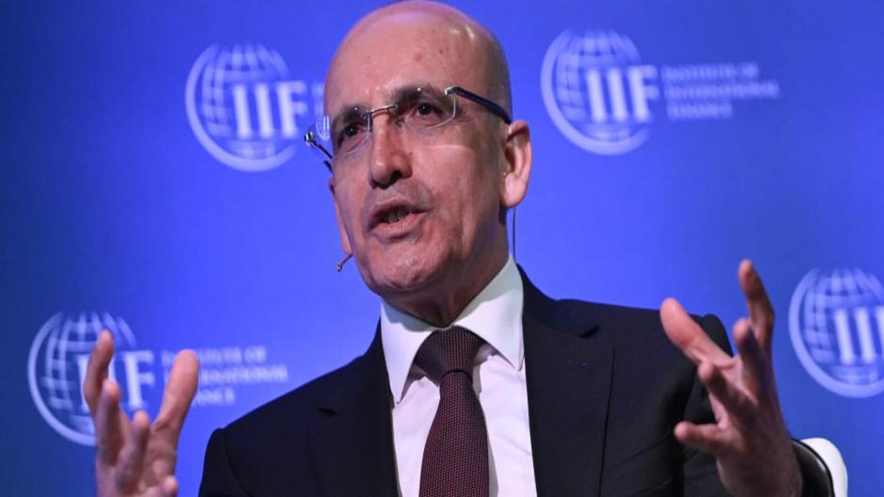 Bakan Şimşek'ten Acemoğlu'na tebrik