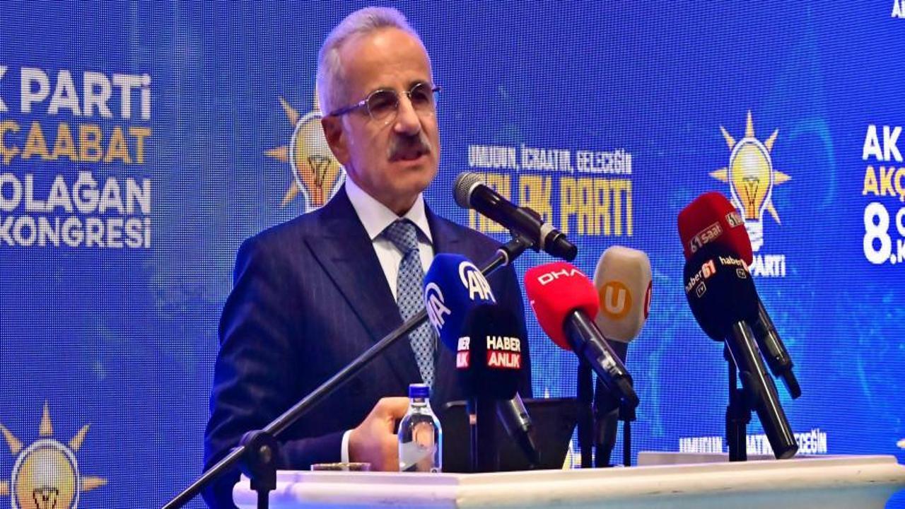 Bakan Uraloğlu: Samsun-Sarp demiryolu 10 milyon kişiye hizmet edecek