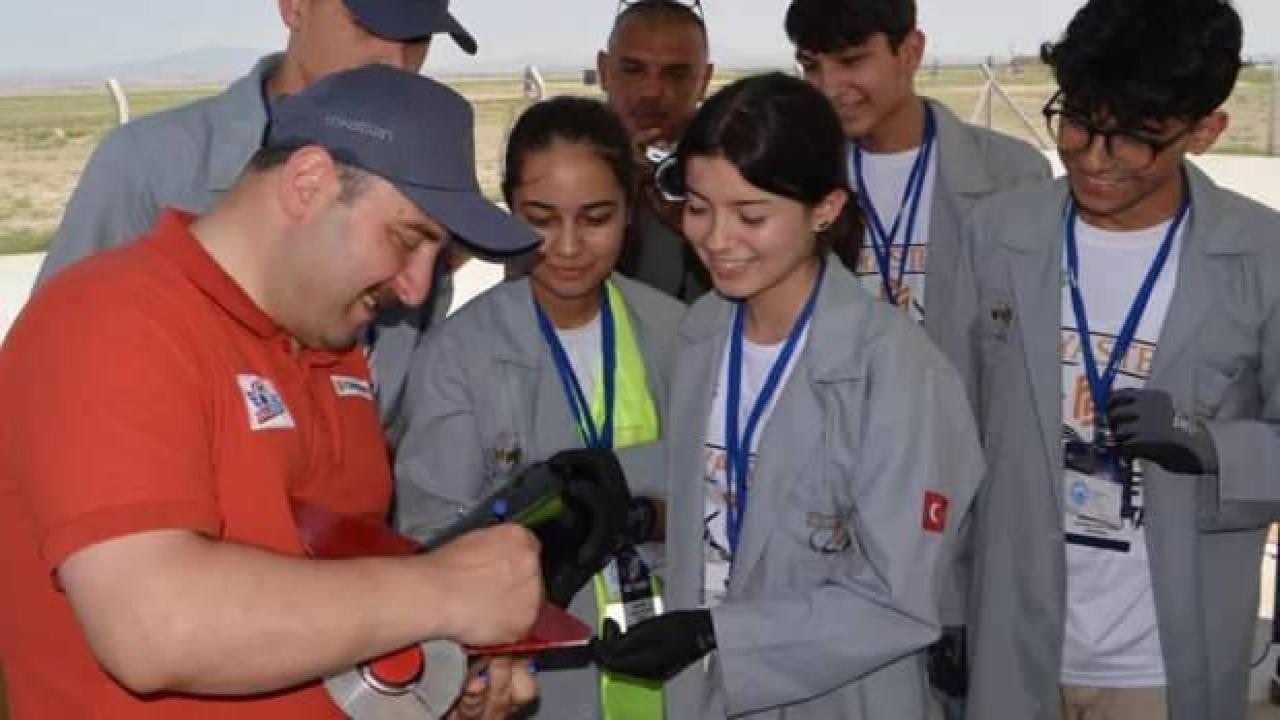 Bakan Varank: Türkiye'nin teknolojide, bilimde geldiği noktadan memnunuz