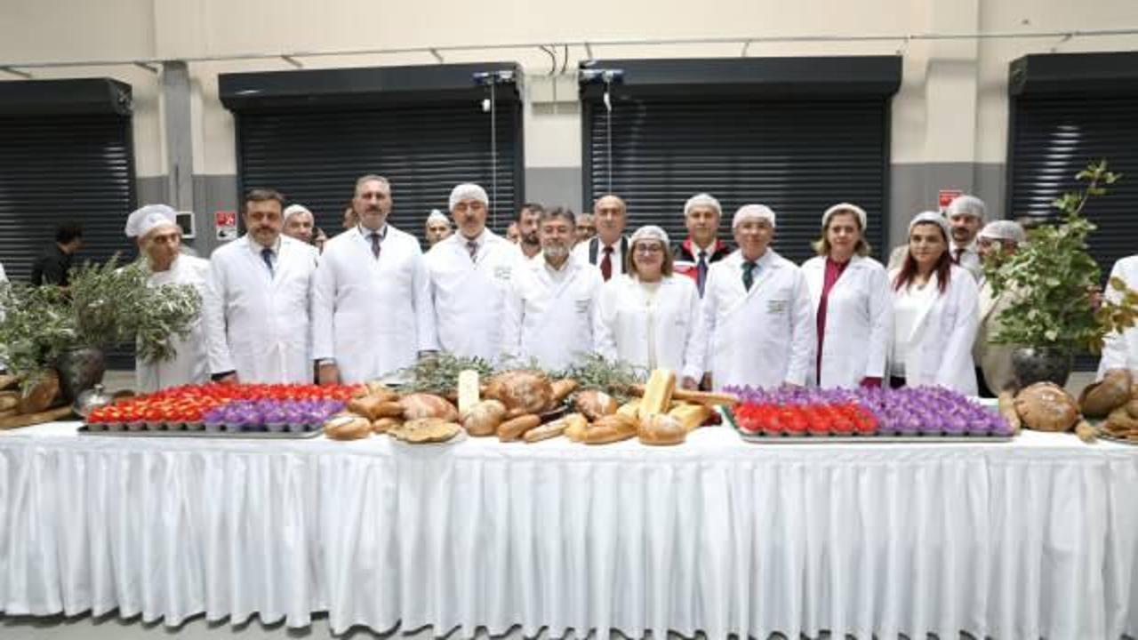 Bakan Yumaklı'nın katılımıyla Gaziantep Büyükşehir Haydi Ekmek fabrikası açıldı
