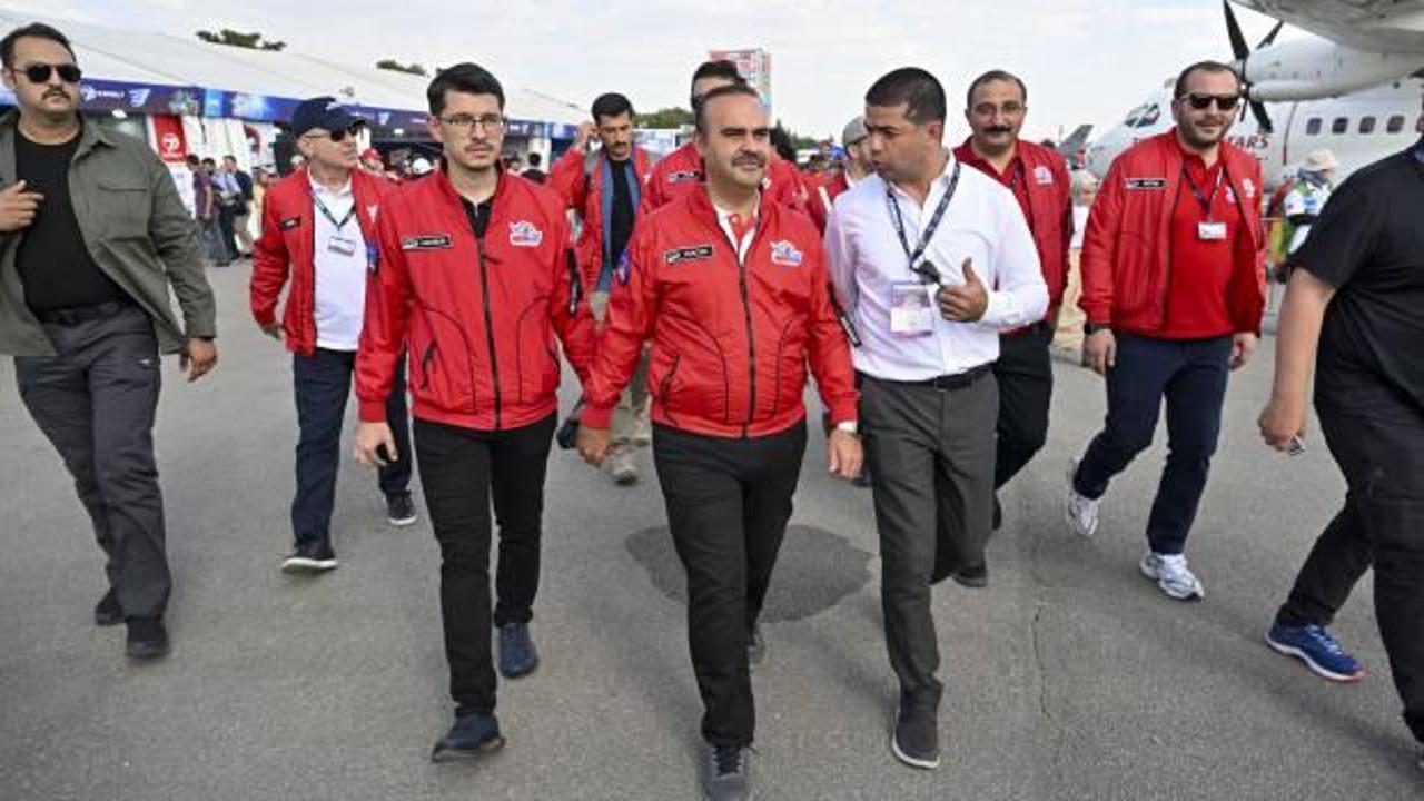 Bakanlar TEKNOFEST'i ziyaret etti