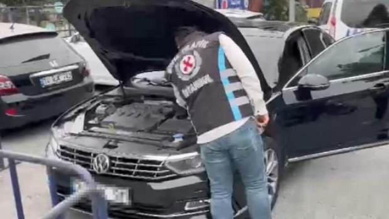 Bakanlık kartı koyduğu araçla ters yönde ilerledi! Sürücü yakalandı
