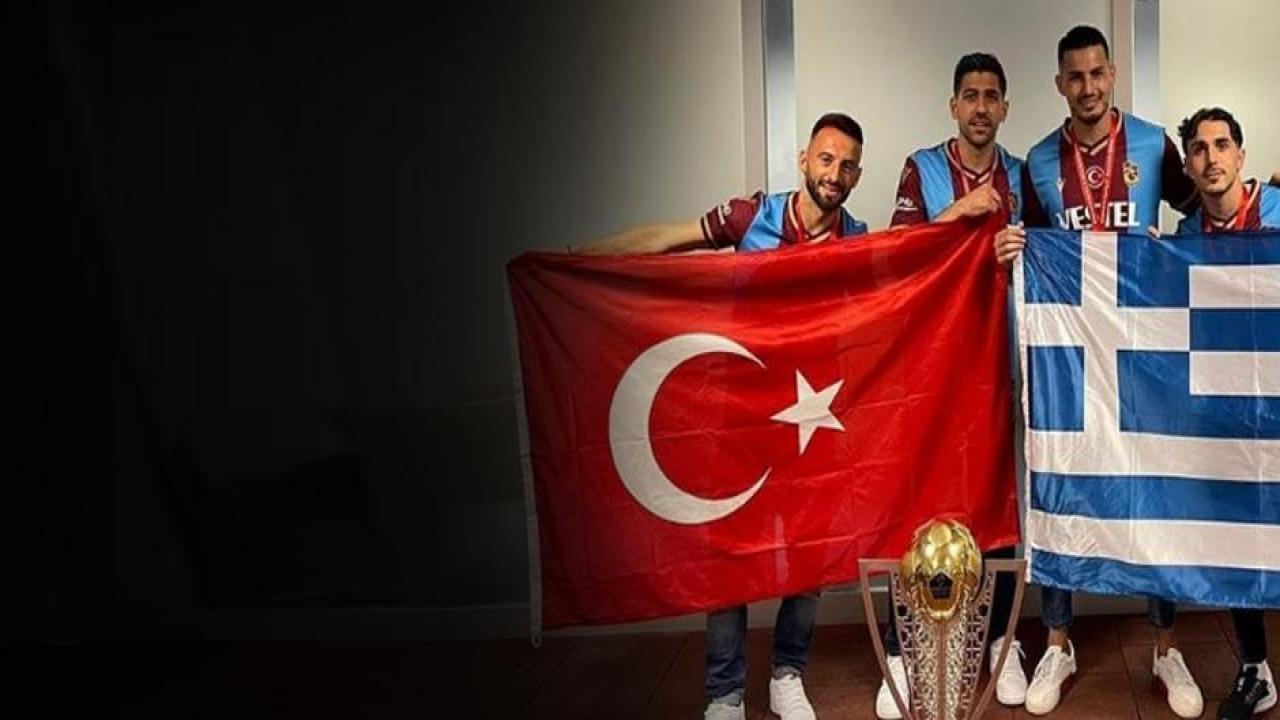 Bakasetas ve Siopis’ten Türk Bayrağı ile paylaşım!