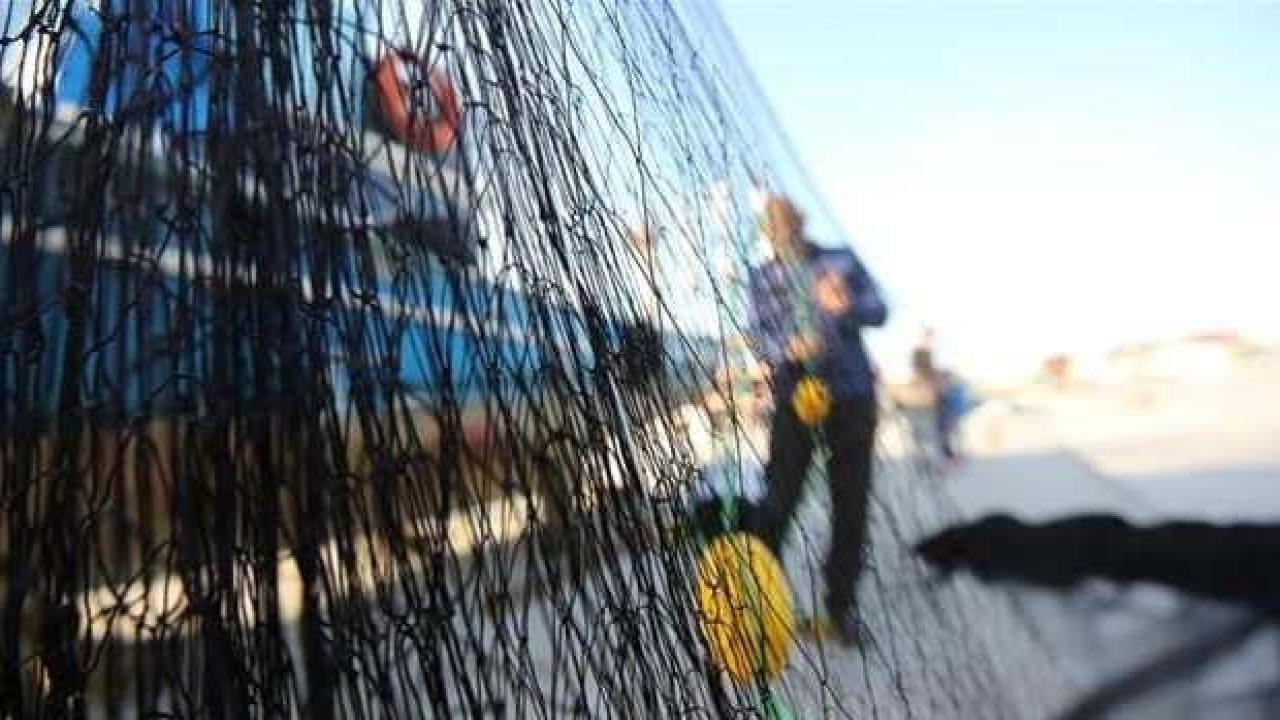 Balıkçılar 'Vira bismillah' için gün sayıyor