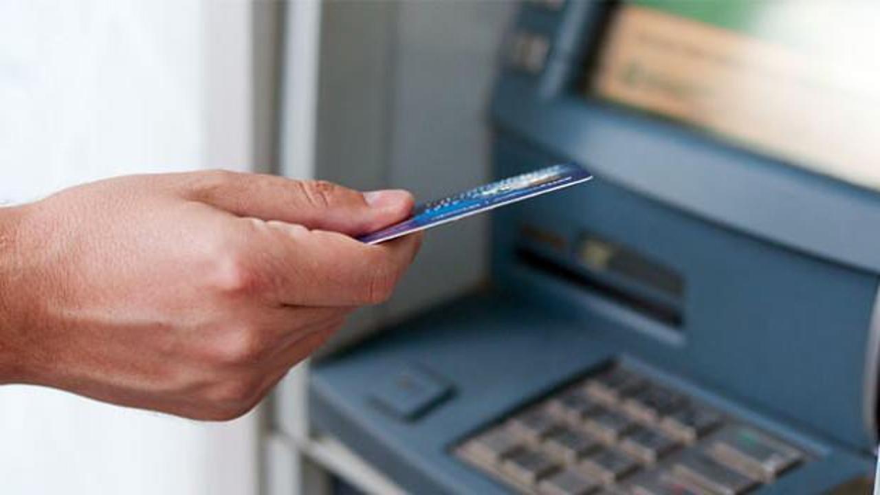 Banka bilgileriniz kopyalanıyor olabilir! ATM’den para çektikten sonra iptal tuşuna basmak neden önemli?