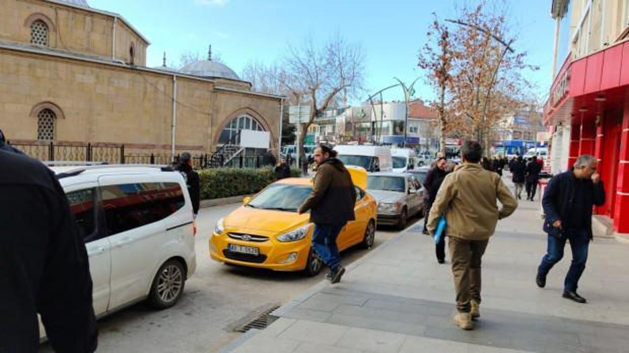 Bankada sırası gecikince 
